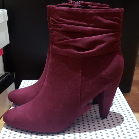 Booties - Picture 3 of 5